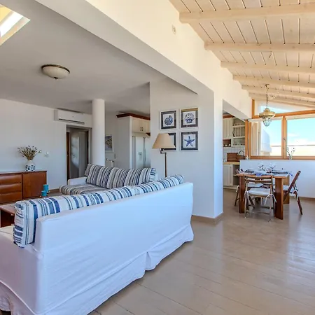 Platanias Memories Apartment *